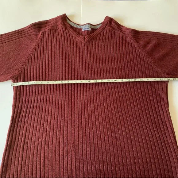 Vintage 80s Blue Ink Maroon Ribbed V-Neck Sweater - Picture 7 of 12